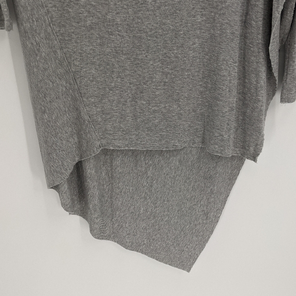 We The Free Grapevine Grey Asymmetrical Tunic Top - Picture 4 of 9